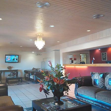American Inn & Suites Меса Экстерьер фото