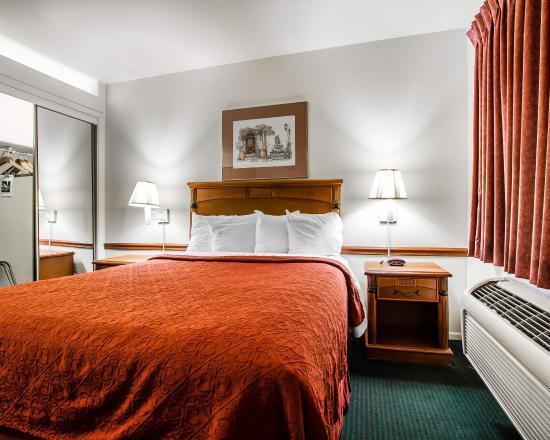 American Inn & Suites Меса Экстерьер фото